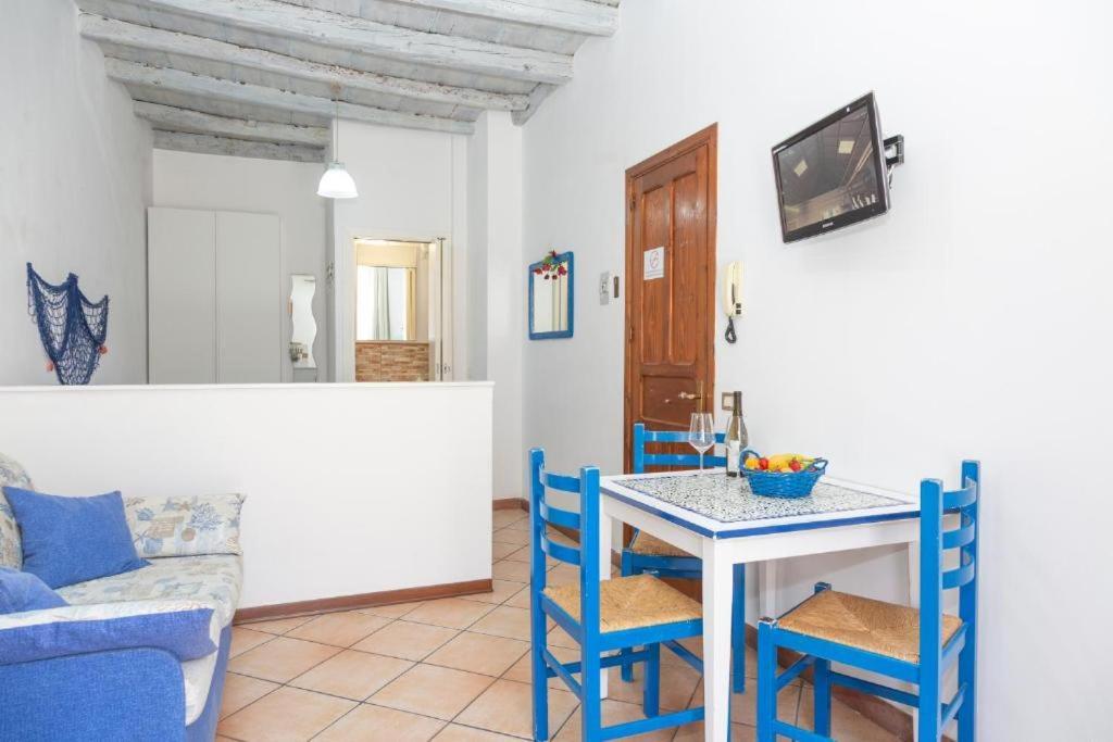 La Piazzetta Apartment Чефалу Екстериор снимка