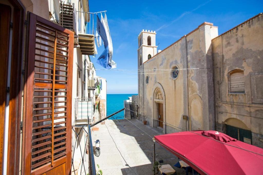 La Piazzetta Apartment Чефалу Екстериор снимка