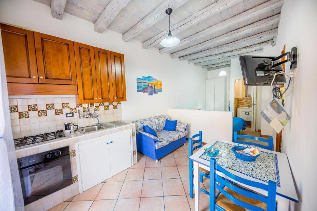 La Piazzetta Apartment Чефалу Екстериор снимка