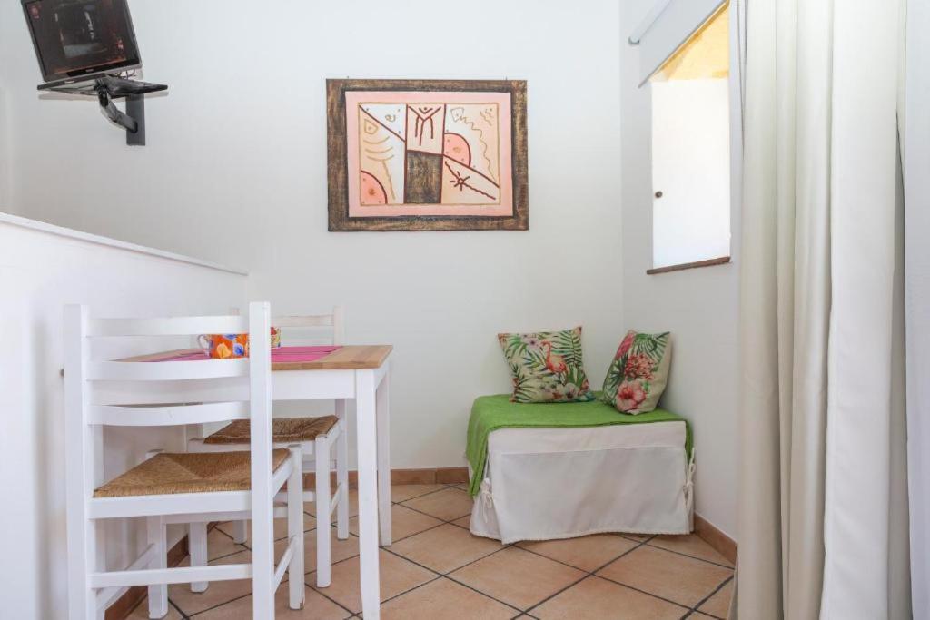 La Piazzetta Apartment Чефалу Екстериор снимка