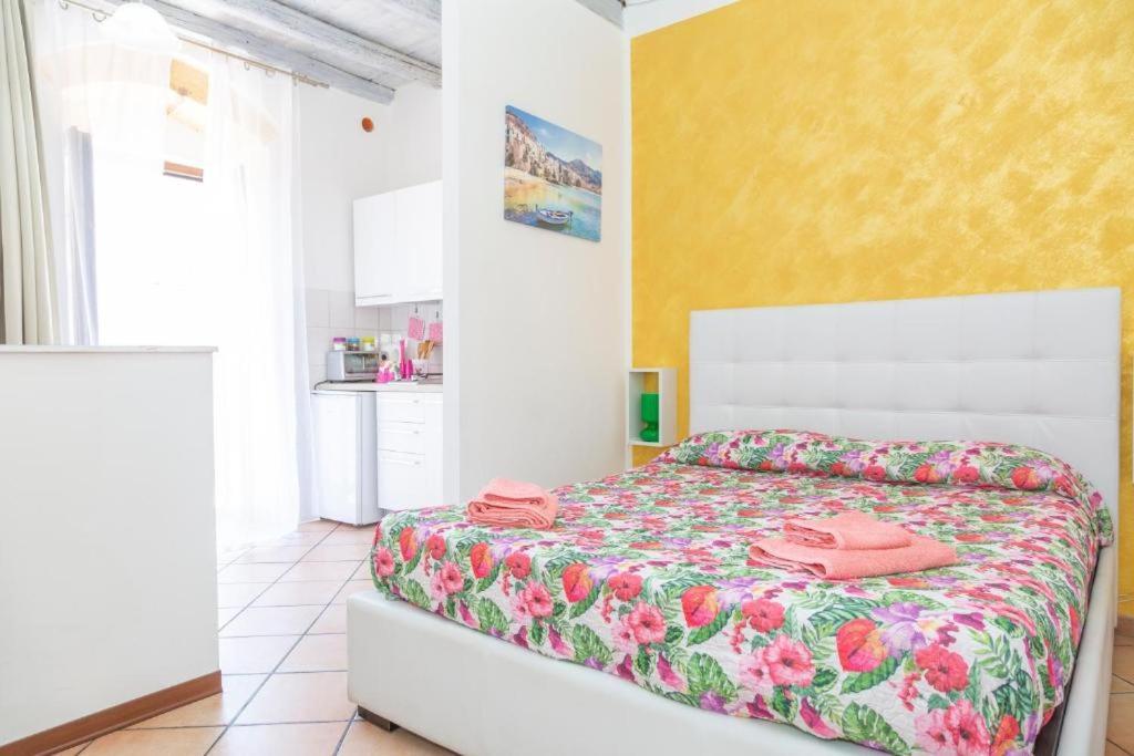 La Piazzetta Apartment Чефалу Екстериор снимка