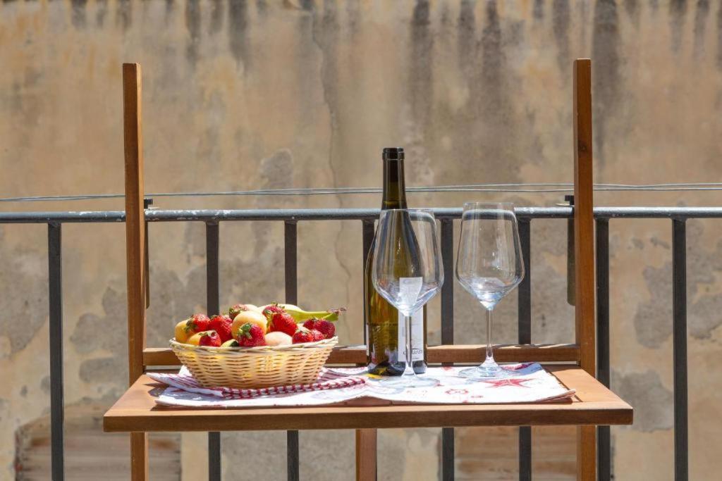 La Piazzetta Apartment Чефалу Екстериор снимка
