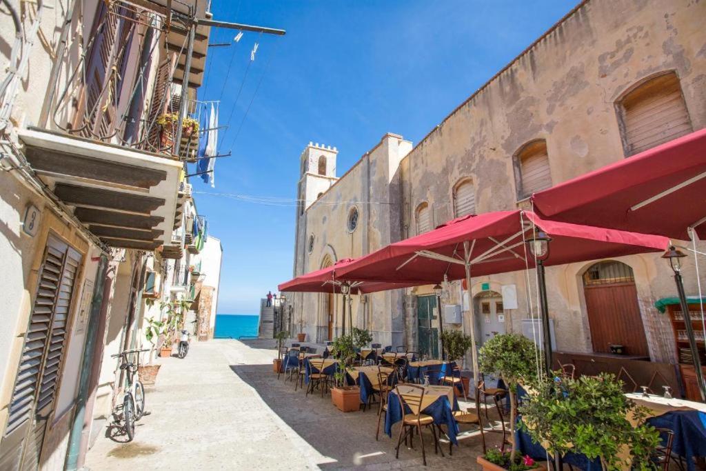 La Piazzetta Apartment Чефалу Екстериор снимка
