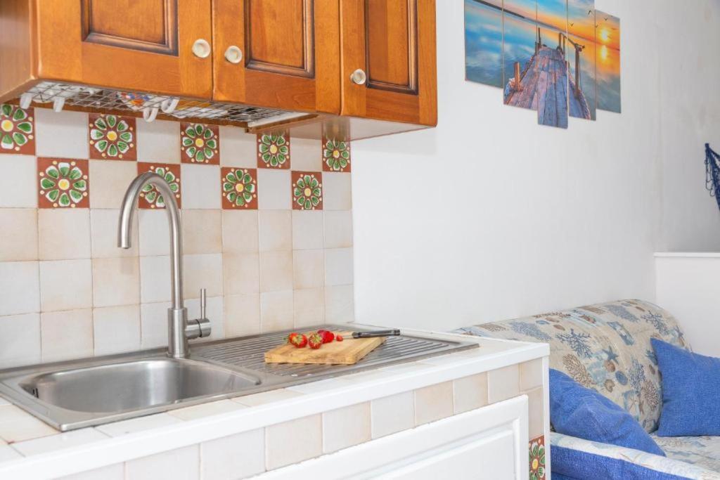 La Piazzetta Apartment Чефалу Екстериор снимка