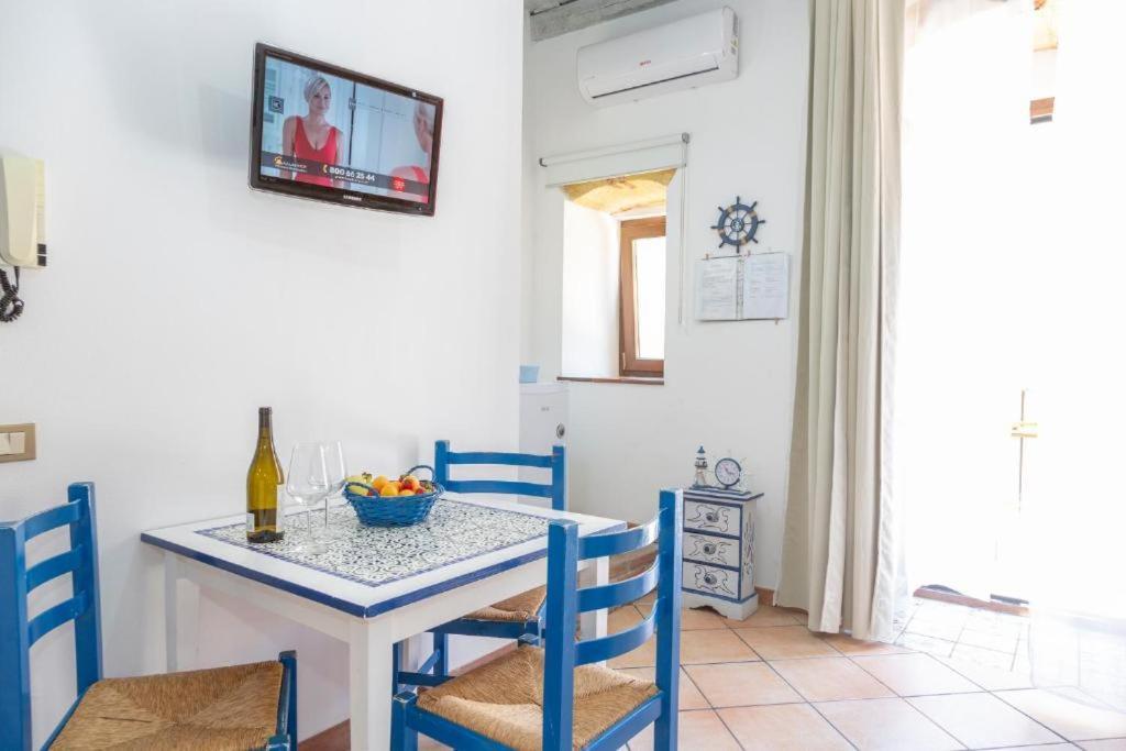 La Piazzetta Apartment Чефалу Екстериор снимка