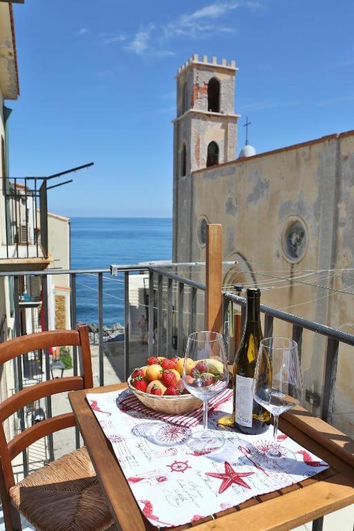 La Piazzetta Apartment Чефалу Екстериор снимка
