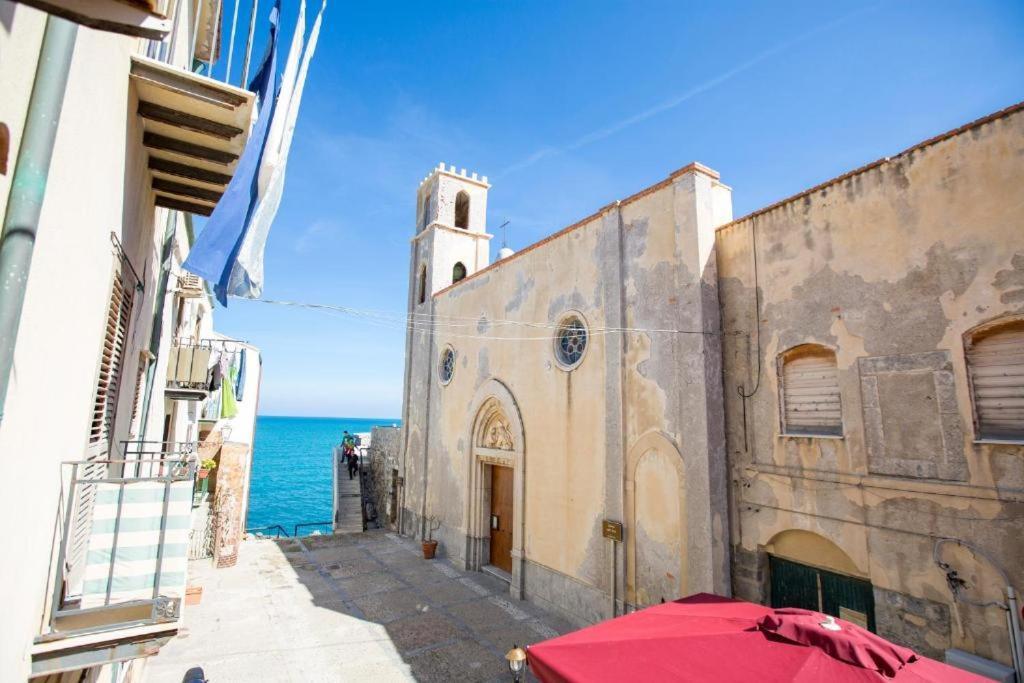 La Piazzetta Apartment Чефалу Екстериор снимка
